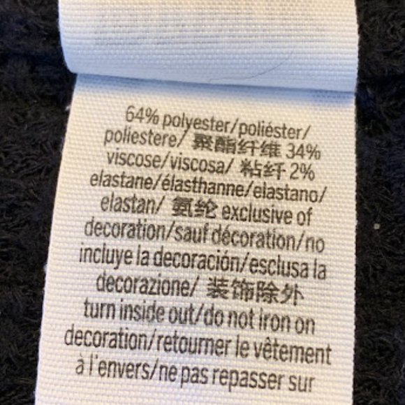 Pink by Victoria’s Secret Long Sleeve Pull-over Top - Picture 6 of 7